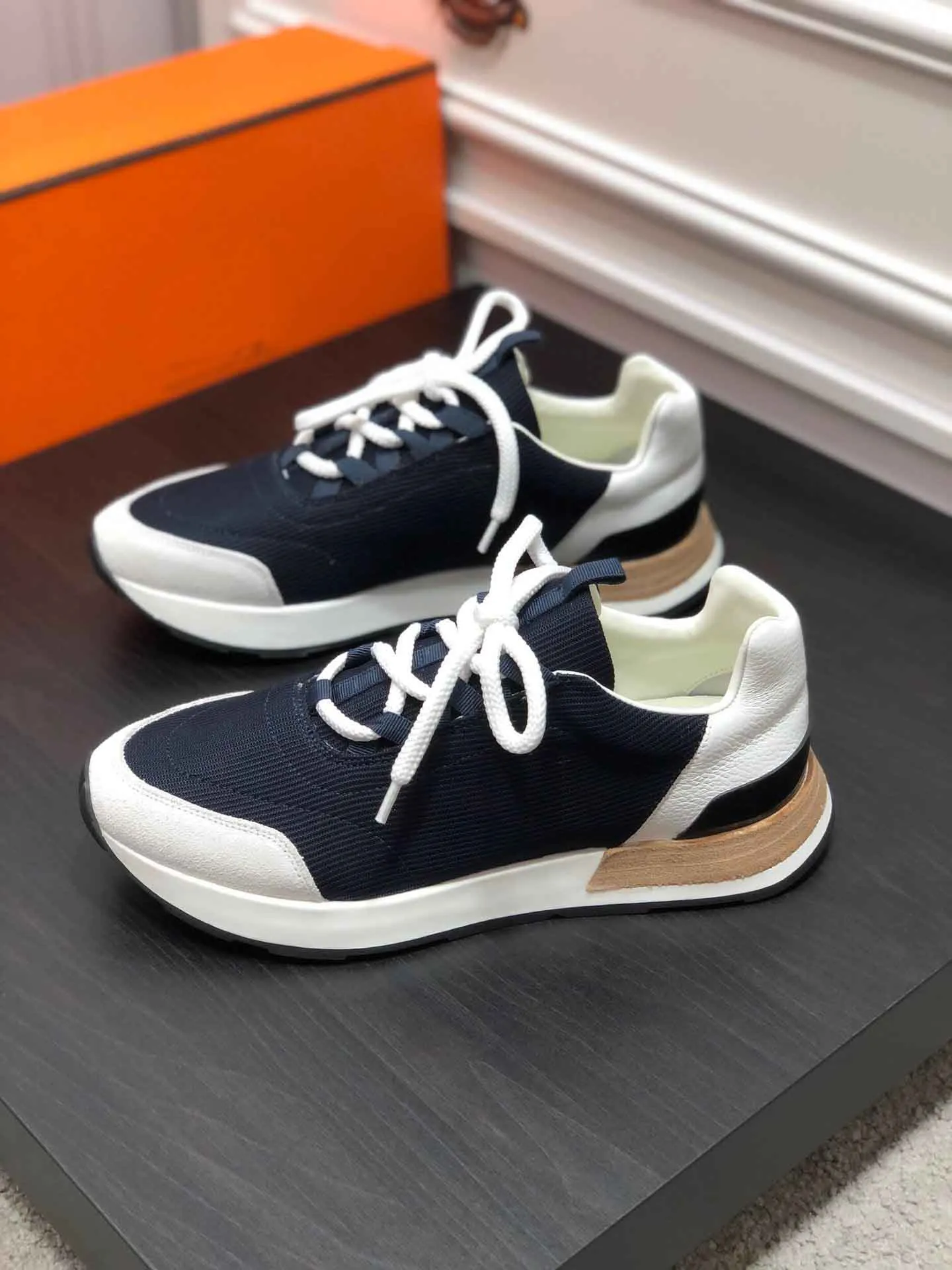 Top Scarpe casual di lusso Marche Escape Sneaker Uomo Leggero Comfort Trendy Knit Canvas Casual Walking Sport all'aria aperta Calzature scontate