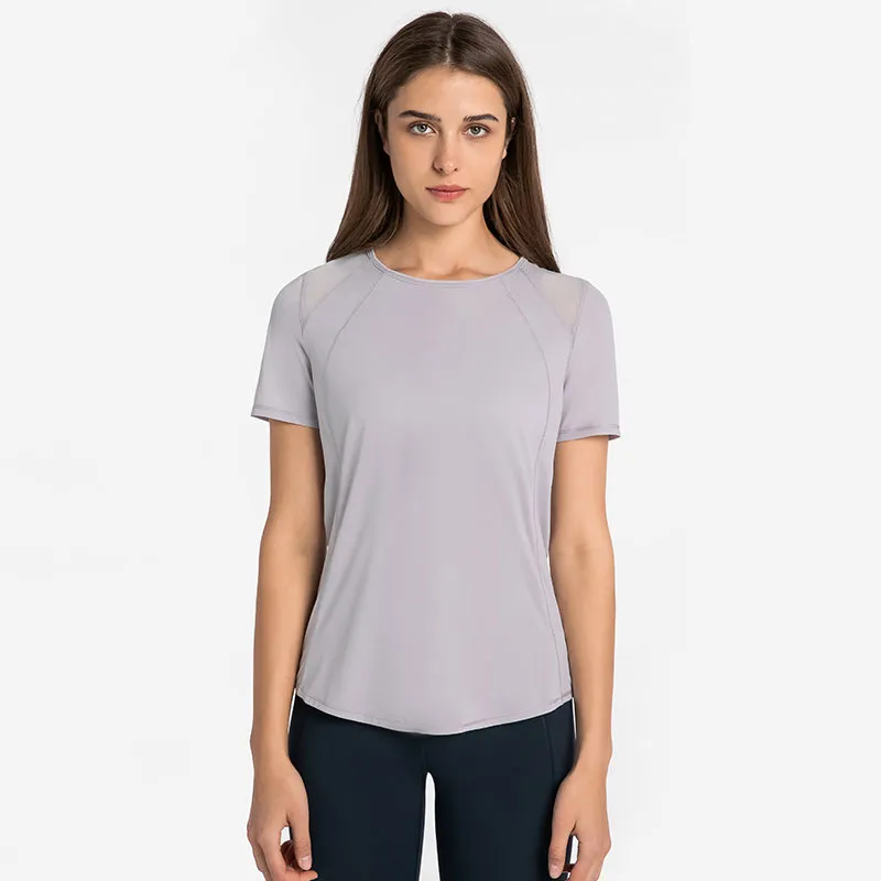 L156 Mesh Stitching Ice-Feel Traspirante Yoga Top Donna Back Foro aperto Abbigliamento fitness Manica corta Asciugatura rapida Camicie sportive leggere