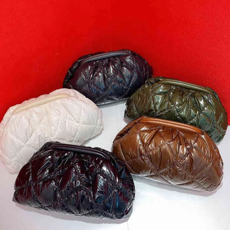 Akşam çantaları moda pamuklu yastıklı hamur tatlısı kadınlar için çanta markaları uzay bulut kış omuz crossbody dişi debriyaj 220507