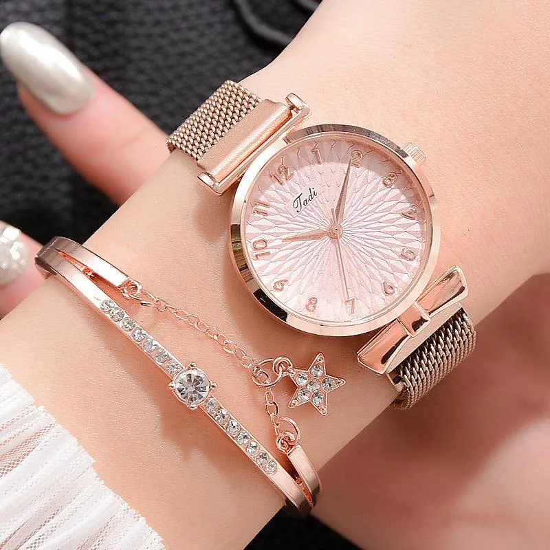 Womens Watches Set elegante vrouwelijke polshorloges magnetische gaasband Rose Woman Watch Bracelet Montre Femme Reloj Mujer