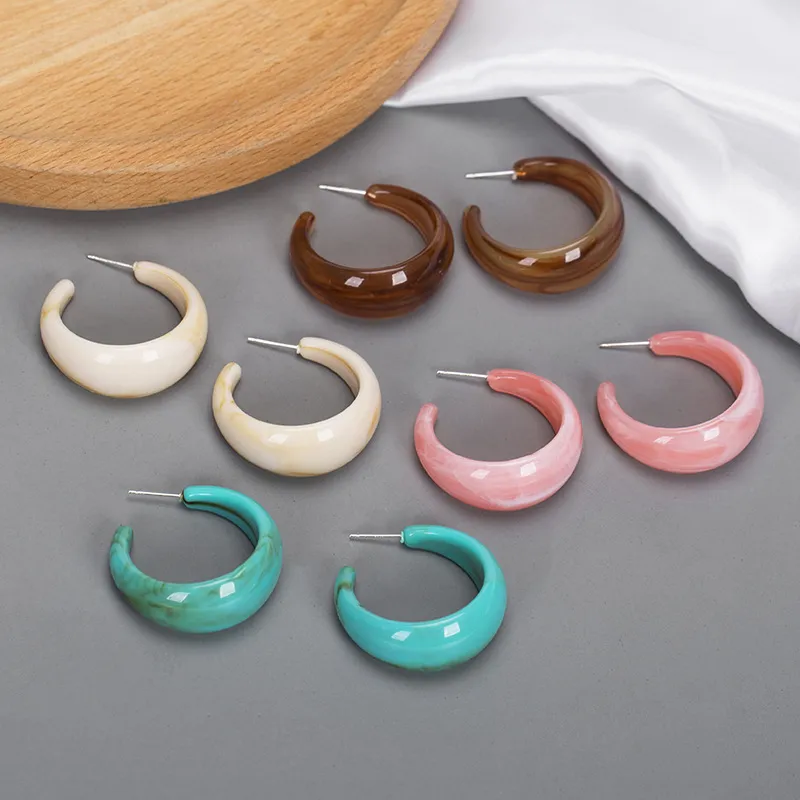 Einfache Hoop Ohrringe Für Frauen Vintange Geometrische Arylic Runde Hoops Ohrring Trendy Kleine Kreis Hoops Koreanische Zubehör 2021