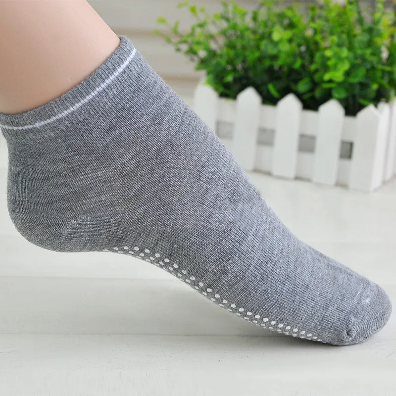 Womens Anti Slip Pilates Cheap Yoga Socks Breathable, Absorbent, And Sweat  Absorbing For Fitness, Gym, Ballet, Dance, Sports From Outdoor012, $1.26
