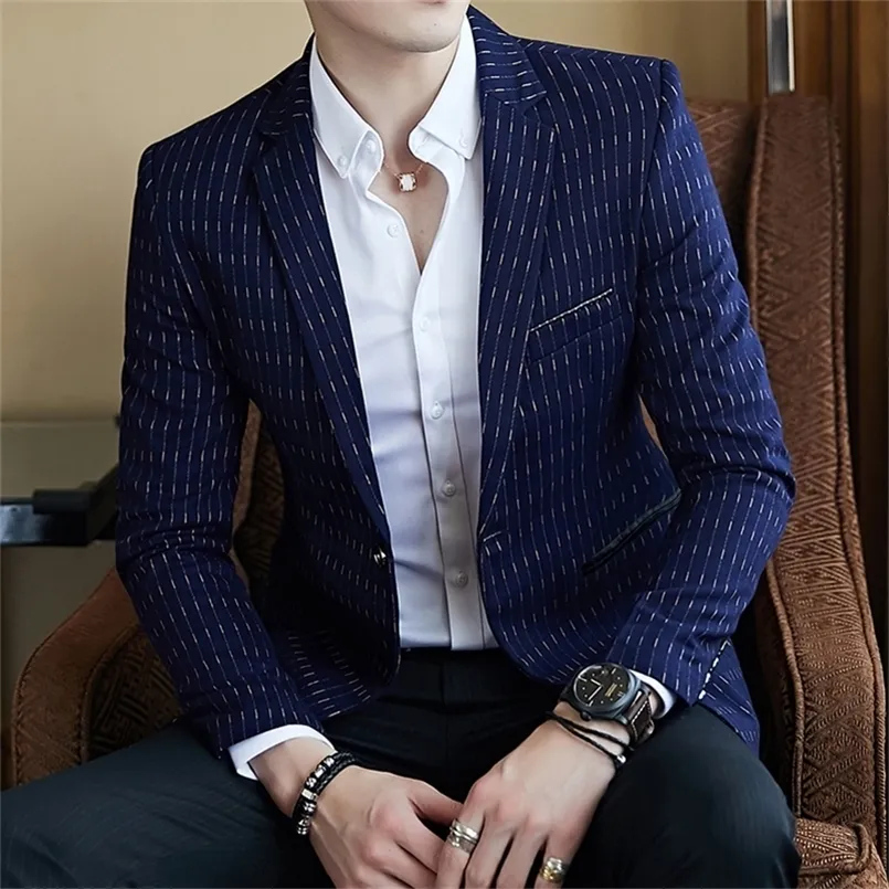 Gestreifter Blazer Herren Slim Fit Blazer Slim Masculino Business Casual Herren Stilvoller Blazer Frühling Herbst Dot Gestreifte Blazer Herren 220527