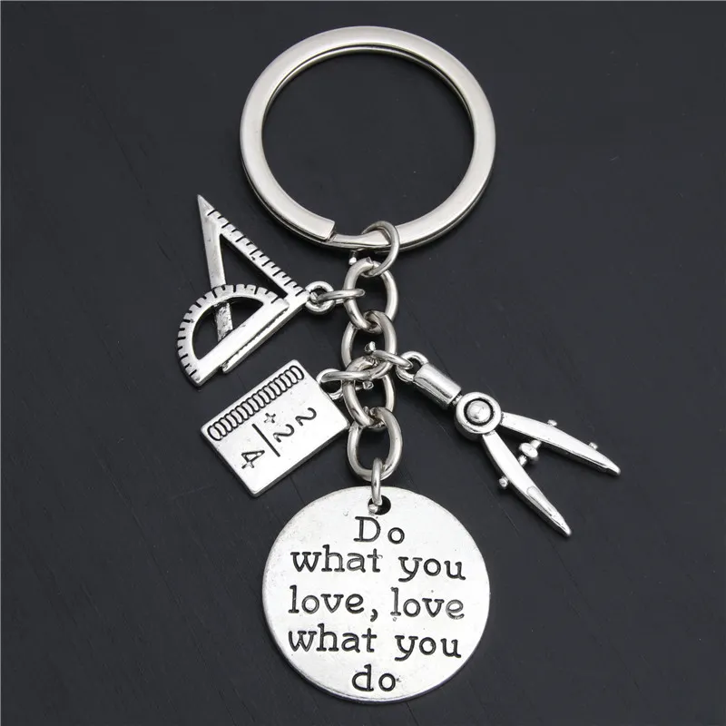 Nieuw ontwerp Keychain Crystal Quartz Stone Heart Key Ring Magnetic Button Key -ketens voor paar vrienden geschenken DIY sieraden