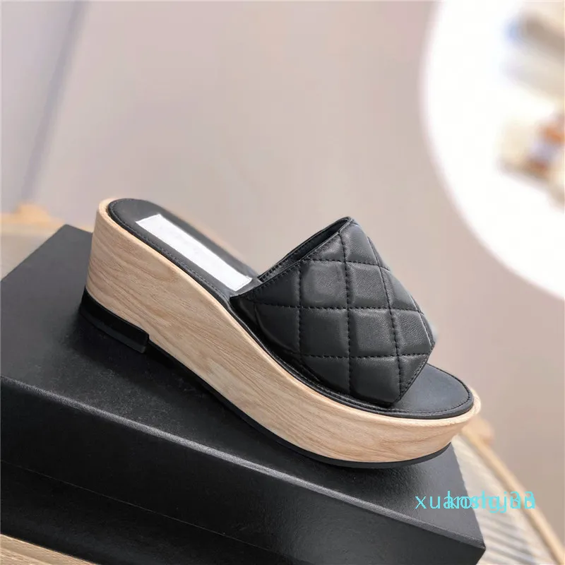 The Latest Thick-soled Slipper Three-dimensional Rhombus Sheepskin Womens Shoes55
