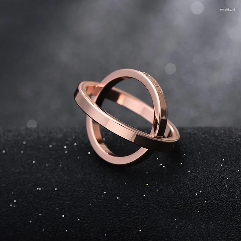 Pins Broscher Mode Koppar H Halsduk Ring Spänne Sjal Klämma Fäst Smycken Bijoux Femme Present Roya22