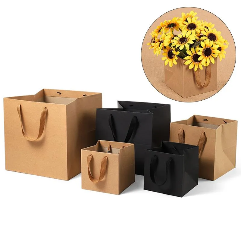 Gift Wrap Square Kraft Paper Bag grossistgåvor Väskor med handtag förtjockar bröllopsgodis av krukutblommor Bouquet Packaging Baggift