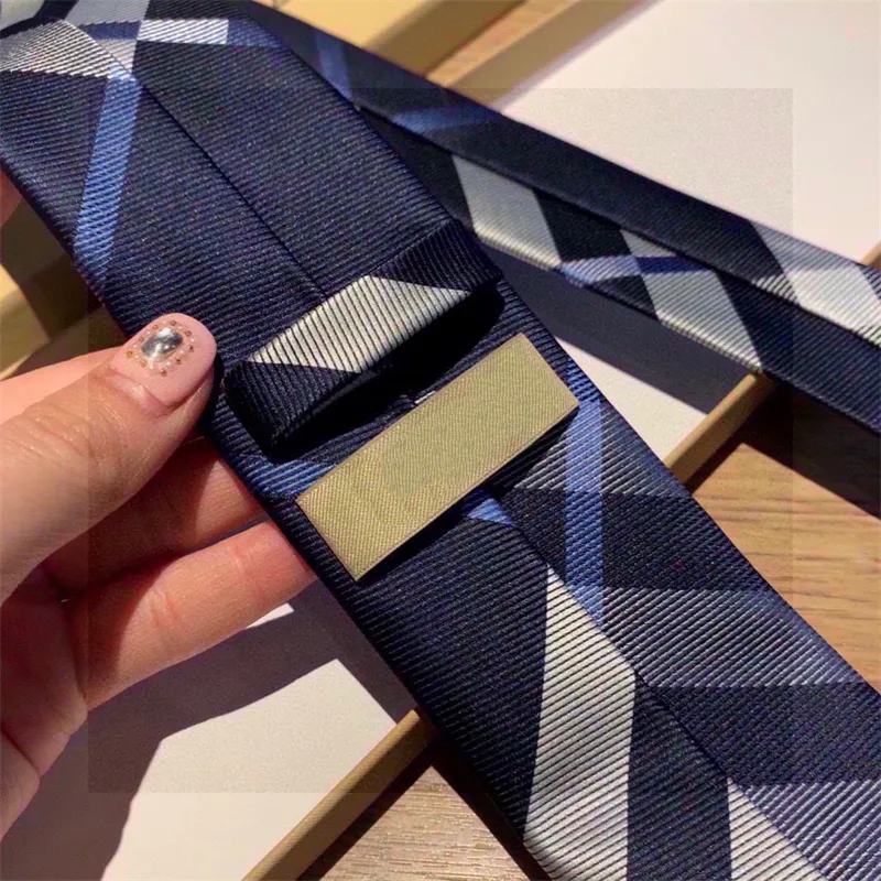 Silk -slips randig designer slipsar mens affärer avslappnade band märke lyx män bär tillbehör hög kvalitet med låda