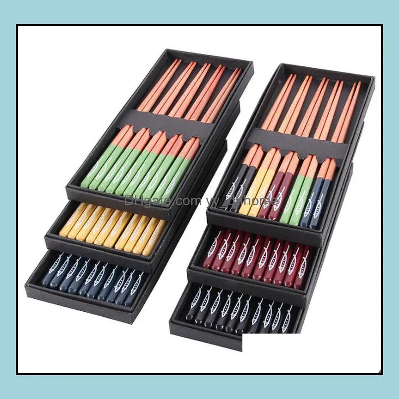 new japanese wooden chopsticks set 5 pairs of pointed chopsticks commonly used in home use and a box of 23cm dinner chopsticks sn2921