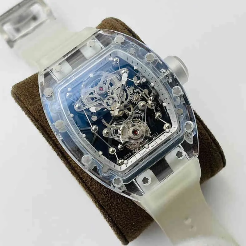 Luksusowe męskie zegarek mechaniczny Richa Milles Mens RM056 jest wykonany z lotnictwa i waży 0,3 mniej niż zwykły ruch siwss.