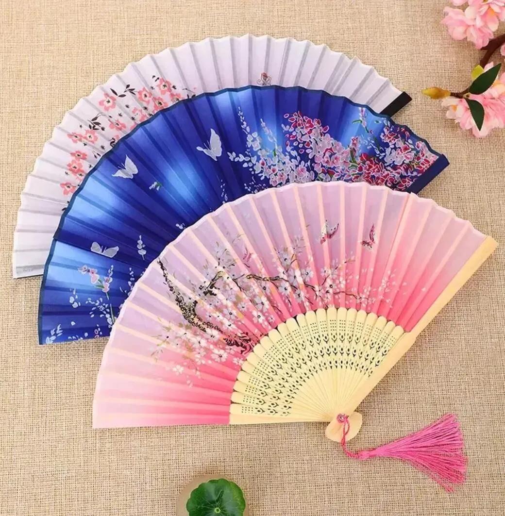 Mix Farbe Chinesischen Stil Seide Hand Fans Hochzeiten Gedruckt Blume Schmetterling Holzgriff Hochzeit Tanzen Requisiten mit Quasten C0826