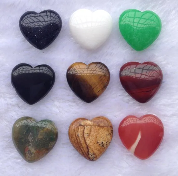 20mm Love Heart Crystal Natural Cura Cristais de cura Pedras de dia dos namorados Jóias de várias cores
