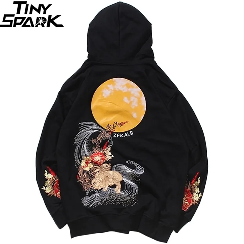 Men Hip Hop Hoodie Sweatshirt Embroidered Floral Full Moon Rabbit Harajuku Streetwear Pullover Cotton Autumn Hipster 220325