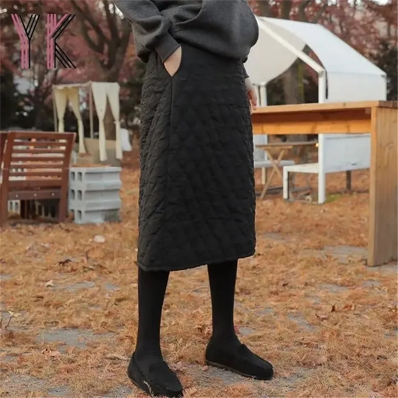 Elastic High Waist Black Cotton Quilted Skirt Diamond Plaid Pockets Straight Sukienka Autumn Winter Solid Color Casual Mom Saia 220317