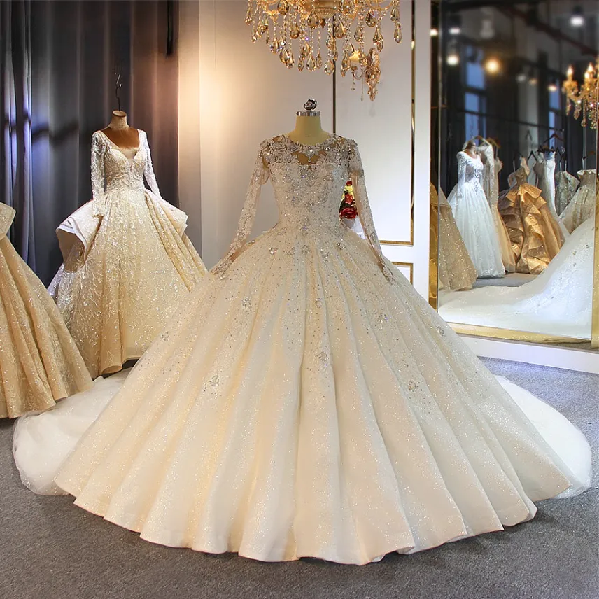High Neck Lace Ball Gown Wedding Dresses Muslim 2024 Long Sleeves Open Back Plus Size Bridal Gown