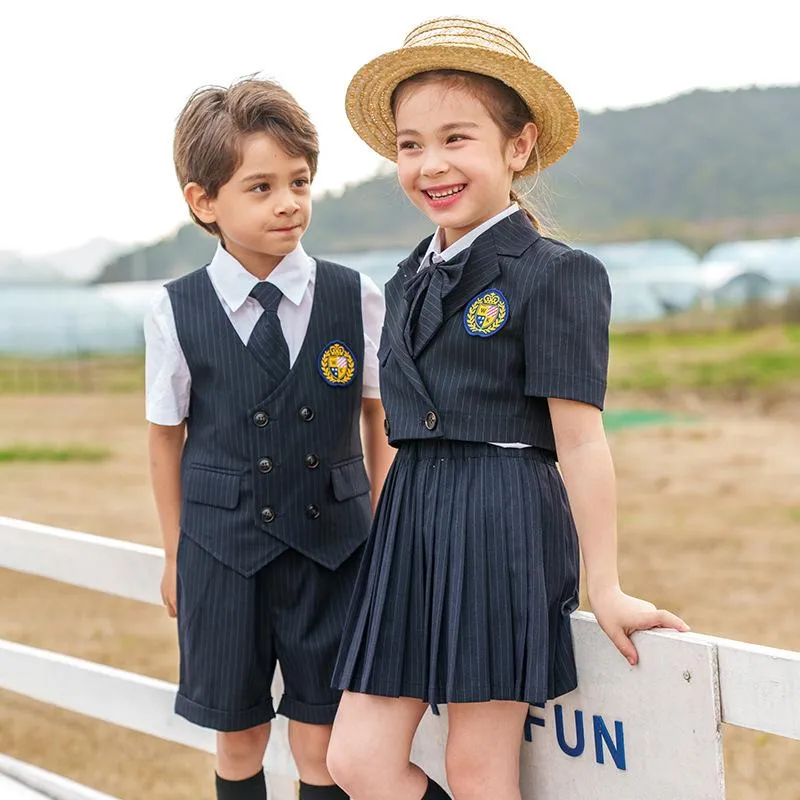 Roupas conjuntos de roupas garoto uniforme escolar japonês camisa branca camisa listra colheita de calça plissada shorts gravata de colete para meninos roupas de menino conjunto de estudante