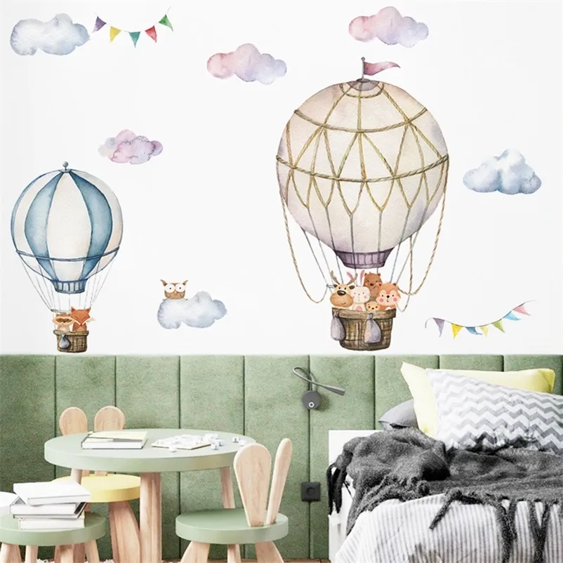 Cartoon Air Balloon Woodland Animals Nursery Wall Art Sticker Decals Wallpaper Removable Posters Kid Bedroom Home Decoration 220613