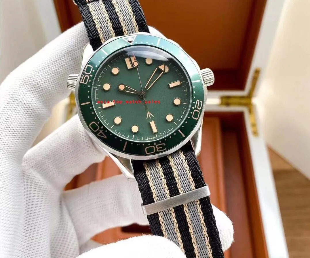Topselling Classic 2 Style 007 Męskie zegarek na rękę 42 mm tarcza ceramiczna ramka bez randki pasek tkaniny najwyższej jakości mechaniczne automatyczne zegarki męskie bez pudełka
