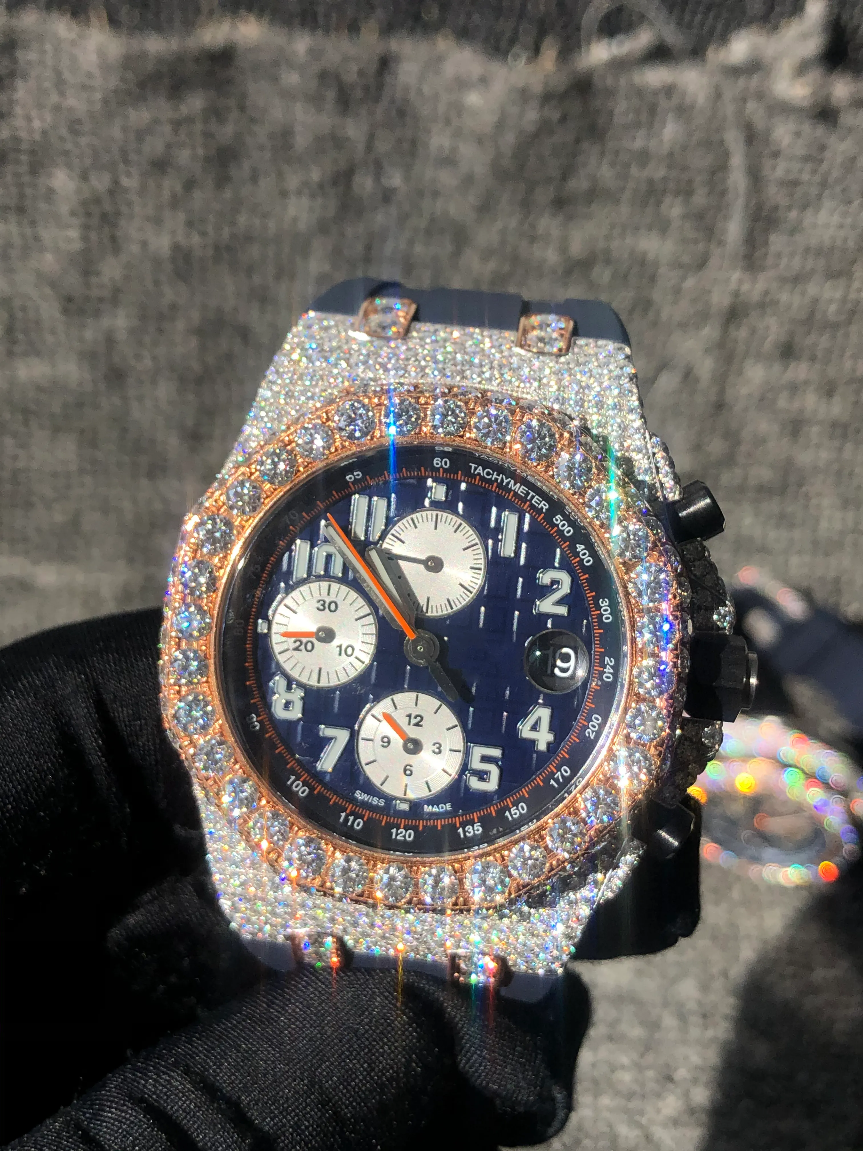 Montre Designer Moissanite Diamonds Montre Automatique Cadran Bleu Mouvement Or Rose et Argent Qualité Mens Luxury Full Ice Strap Box et