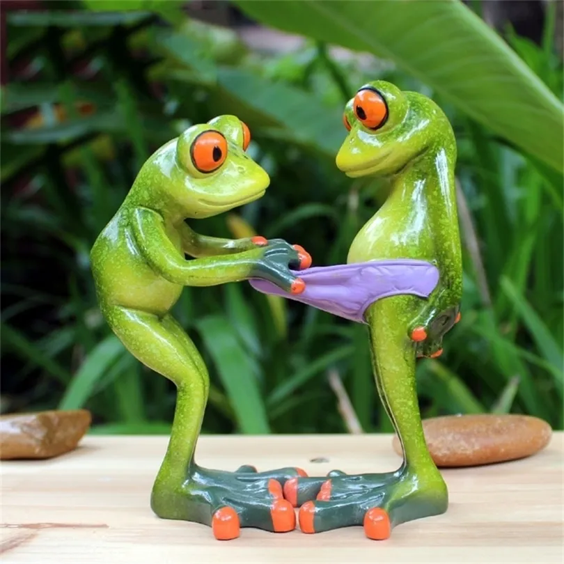 Frog new exotic resin office crafts students birthday decoration home gifts 201210