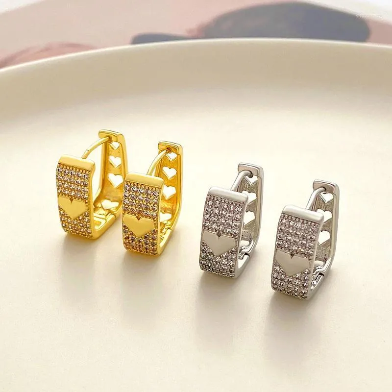 Hoop Huggie Fashion Silver Gold Earring Studs med 3A Cubic Zircon Hip Hop Luxury Heart Earrings for Womenhoop Kirs22