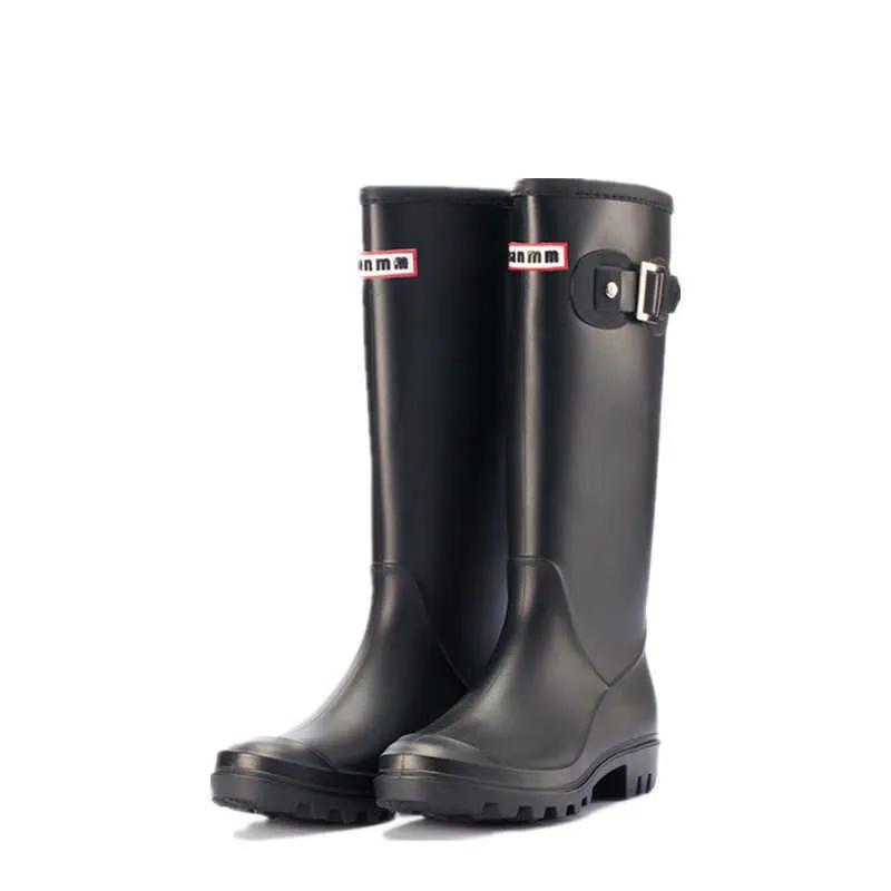 2022 Paris Topselling Isolerade Gummi Rainboots Kvinnors Rain Boots Vattentät Knä-High Wellies Wellington Galoshes Mid Calf Boot Green Designer