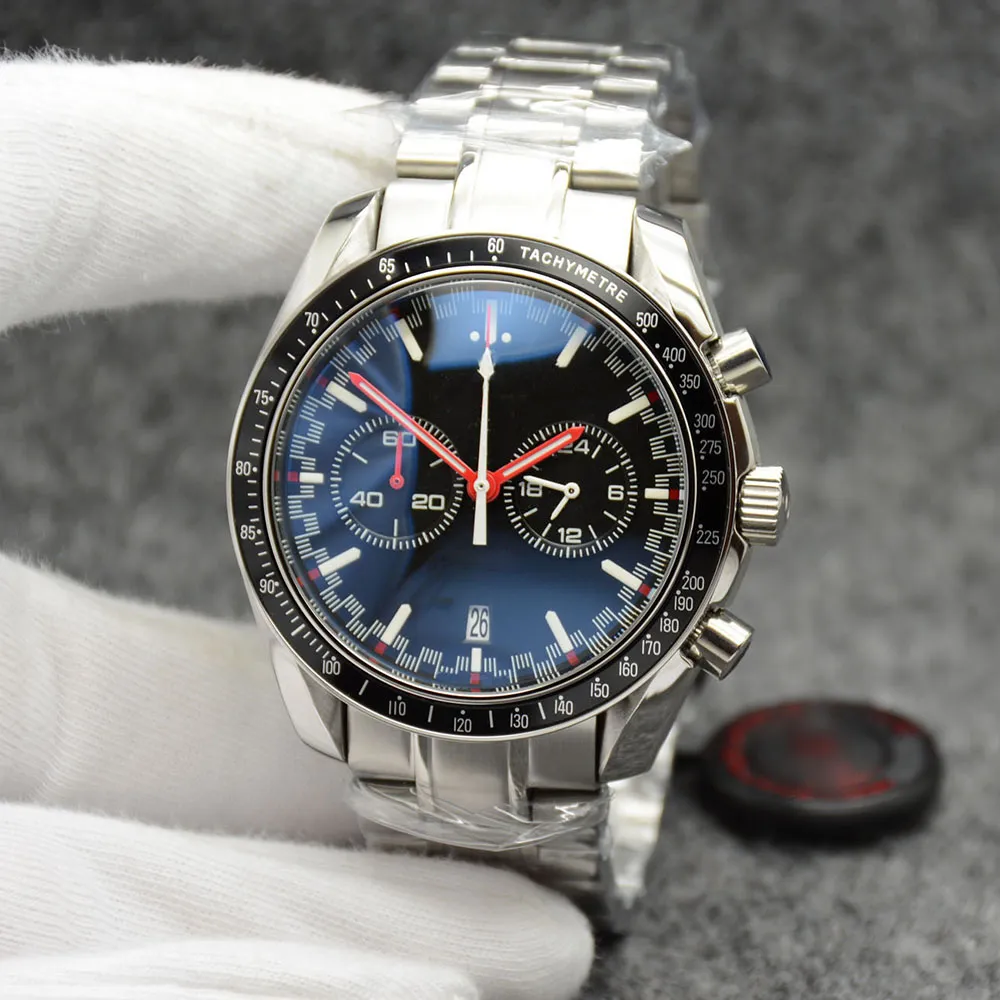 High Grade 44MM Quartz Chronograph Mens Watches Red Hands Stainless Steel Bracelet Fixed Bezel With A Top Ring Showing Tachymeter Markings