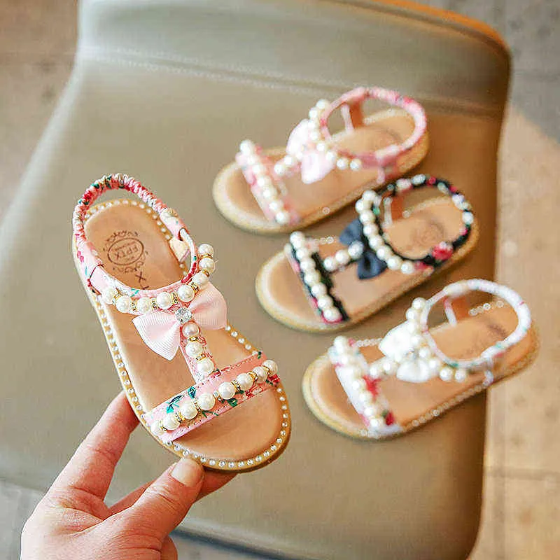 صيف طفل صندل فتيات الأطفال الأميرة أحذية مفتوحة إصبع القدم القوس بيرل مسطحة أحذية ناعمة ساذجة الأطفال لمدة 1-6 سنوات G220523