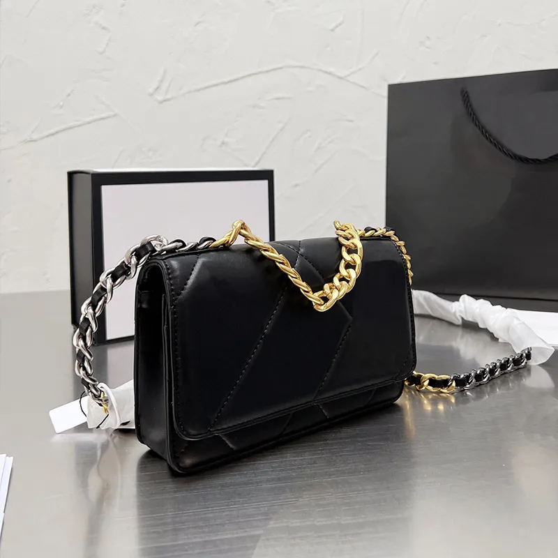 HOT Cc Designer Bag Gold Silver Chain Shoulder Bag Women Leather Designers Crossbody Bags Wallet Summer Fashion Classic Solid Color Purses Handbags