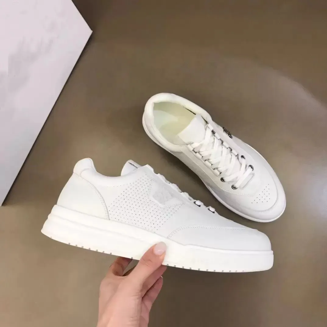 日本王者 高級ファッションブランドメンズスニーカーシューズスムーズレザーチャンキーラバーソールアウトドアスポーツ高品質ブランド通気性スケートボードウォーキングを 送料無料商品 Www Corehta Com