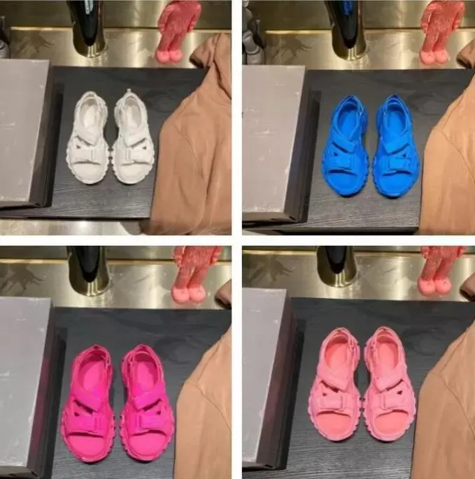 2022 Designer di alta qualità Sandali da donna di lusso da uomo Track 4.0 Scarpe casual con piattaforma in pelle con gancio ad anello con dimensioni della scatola 35-42