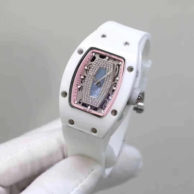 Watch Watch Date الفاخرة ميكانيكا الرجال مشاهدة Richa Wristwatch Guan Xiaotong من الأزياء الخزفية المجوفة أوتوماتيكية الآلية الماس INLA