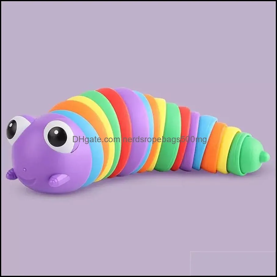 Party Favor Novelty Slugs Fingertip Snails Slugs Plastic Rainbow Bug toys Decompression Vent Children`s Educational