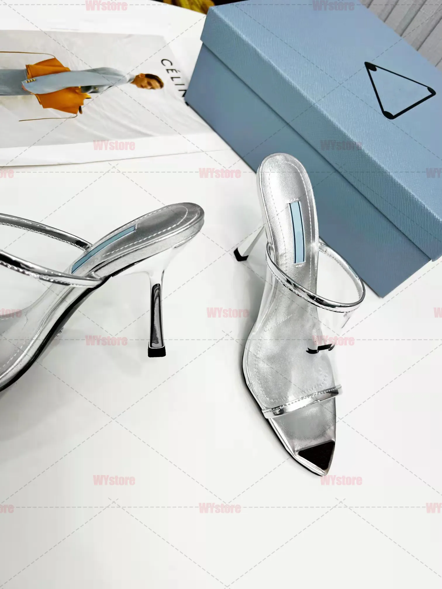 Pantres sandales en plexiglas a talons hauts pour les femmes Talons de 75 mm Tailles 35 42 Chaussures de plage d ete de haute qualite Transporte a