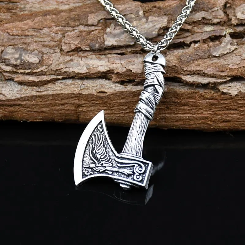 Pendentif Colliers Double Face Rune Loup Et Corbeau Amulettes Slaves Talismans Viking Odin Poignée Hache Pendentifs Norse Vikings JewelryPenda