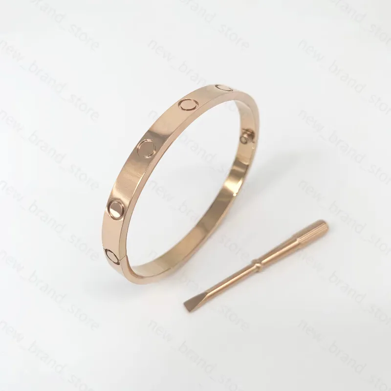 bracelet designer bracelets designer jewelry Women Classic 5 0 Titanium Steel Alloy Gold-Plated Craft Colors Gold Silver Rose Neve247M