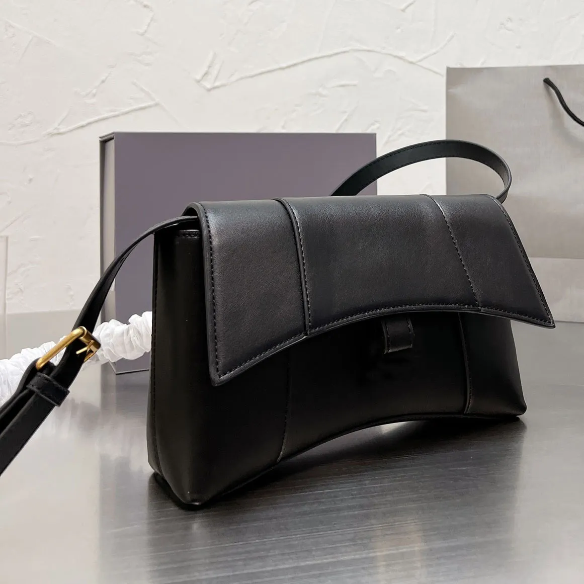 Balenciaga Shopping Phone Holder Leather at 1stDibs | dhgate balenciaga bag