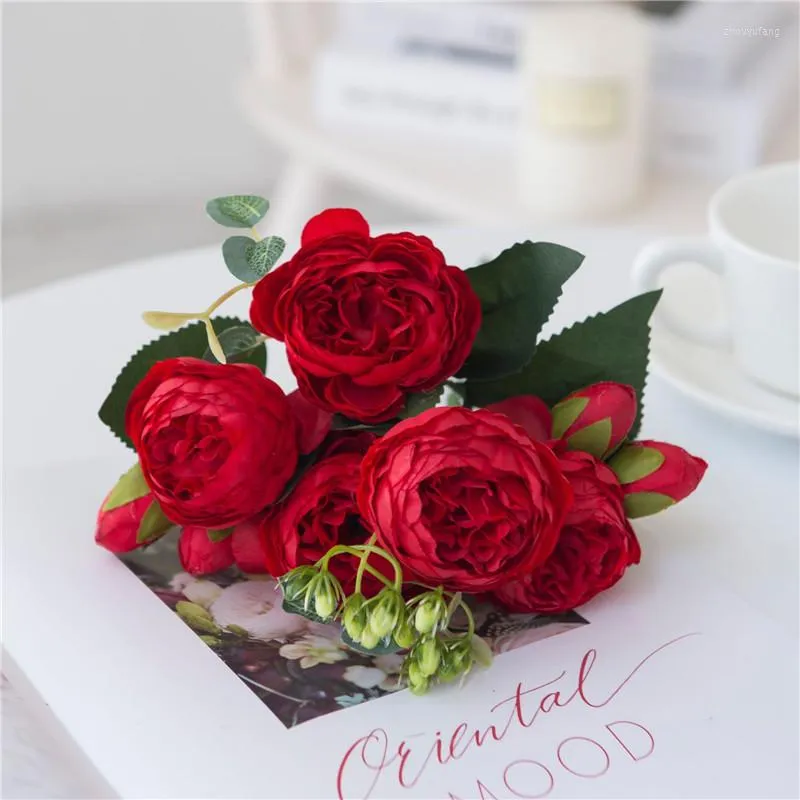 Ghirlande di fiori decorativi Peonia di seta rossa Rosa artificiale Matrimonio Casa Decorazioni fai da te Grande bouquet di alta qualità Accessori in schiuma Artigianato Bianco