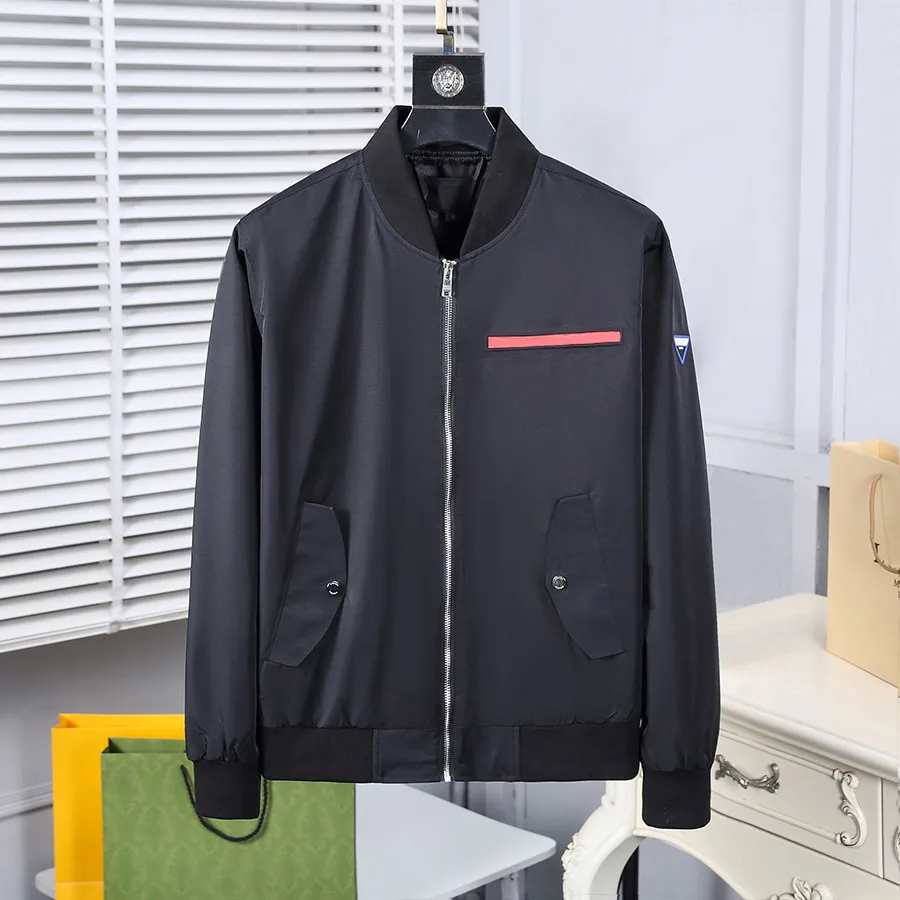 Giacche Giacca da uomo di design di qualità superiore giacca a vento casual antivento moda da golf all'aperto Capispalla cappotti corti taglia M-XXL