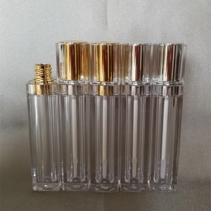 8 ml de forme carrée brillant à lèvres transparent / tube de crème de couleur tube de baume à lèvres ou bâton à lèvres avec bouchon en plastique supérieur or / argent à l'intérieur T200819