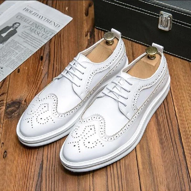 Fashion Design Shoes Men Casual Business Office Formal Dress Black White Shoes Carved Brogue Sneakers Flats Flatform Bullock