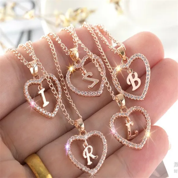 Présages bijoux nom initiales coeur pendentif collier 26 lettres Zircon amour colliers filles cadeaux la première lettre accessoires GC982