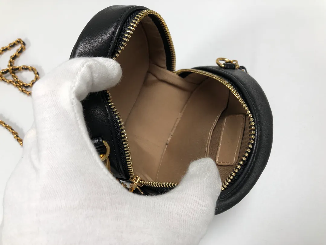 DRESSEDUNDRESSED バックロゴ ネイビー