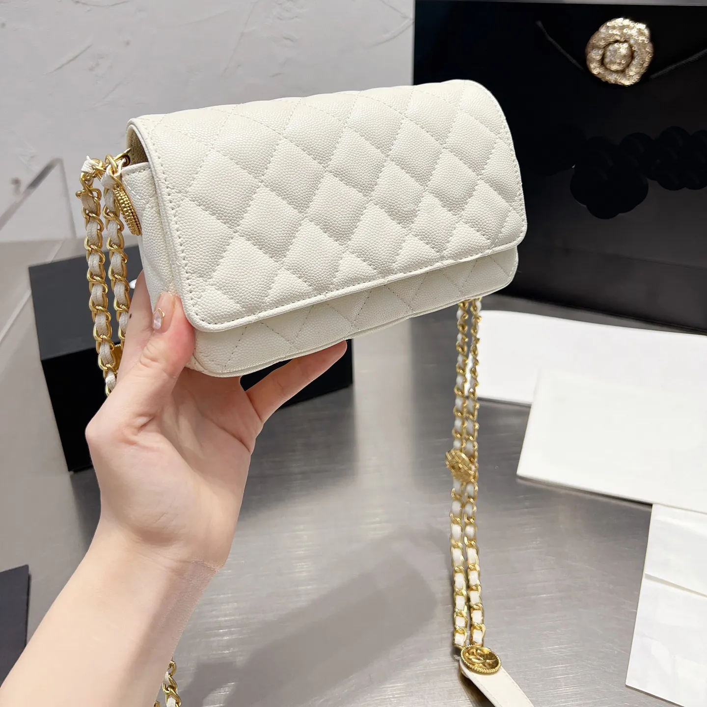 Luxury Genuine Leather CC Gold Chain Shoulder Bag For Women