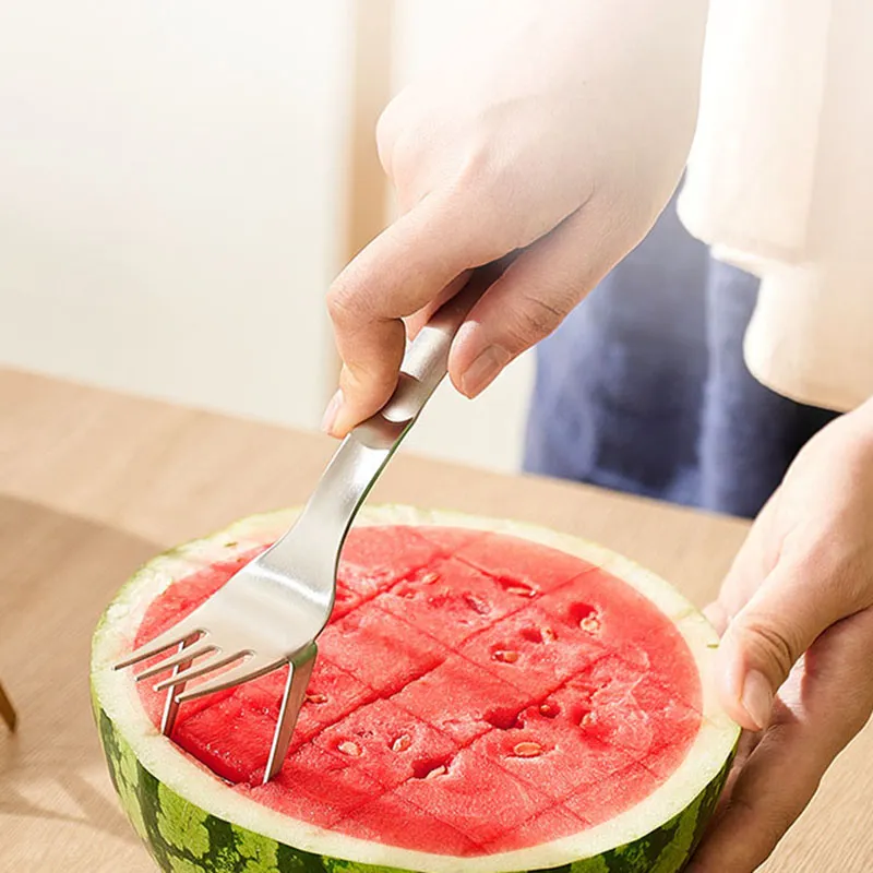 Vorken 2 op 1 draagbare watermeloen snijden mes vork roestvrijstalen meloen fruit divider slicer watermeloenen snijder fruit vorken keuken gereedschap zl1222