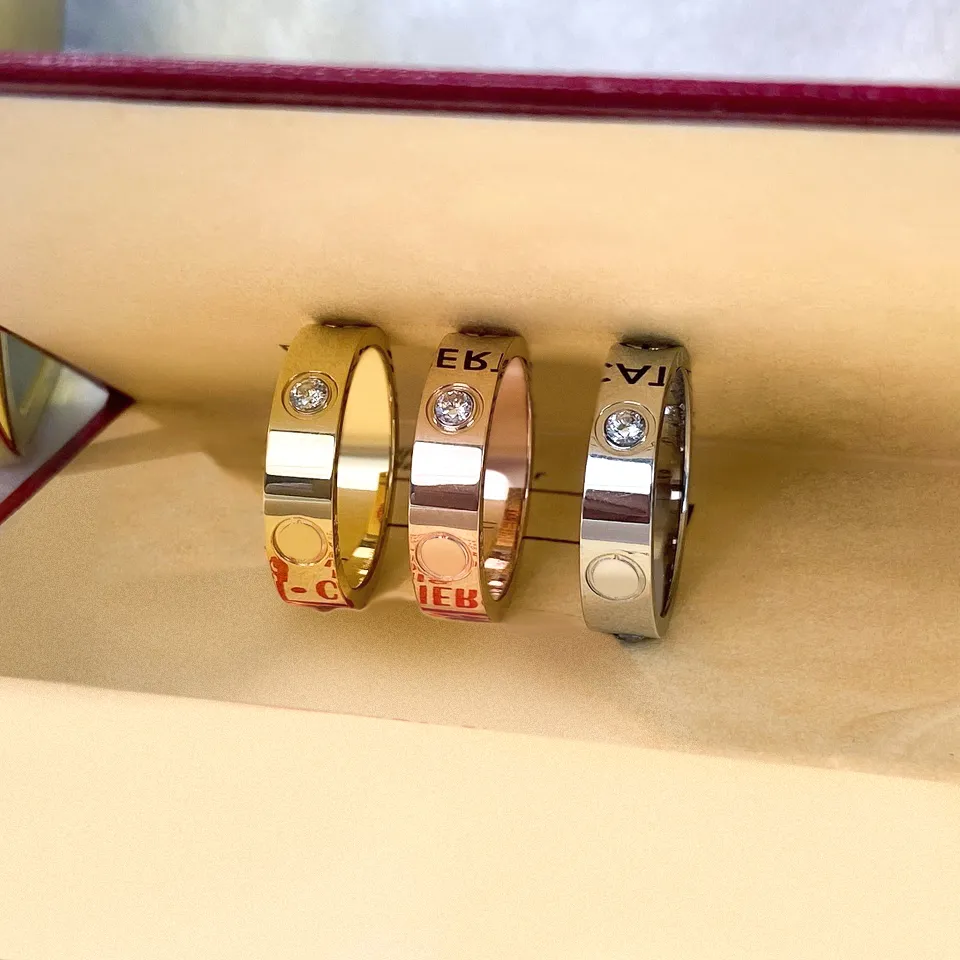 Liefde ringen dames belofte ring paar sieraden roestvrij staal met diamanten casual mode street klassieke gouden zilveren roos optionele maat 6 7 8 groothandel