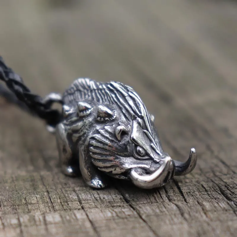 Naszyjniki wisiorek Mężczyzny dziki dzik wiking Naszyjnik ze stali nierdzewnej Vintage Nordic Animal Charm Norse Jewelrypendant