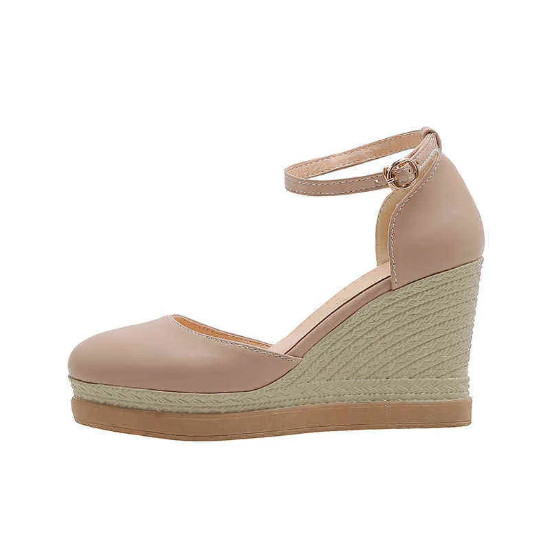 Sandaler Sexiga sommarskvinnor Hög klackar kilplattform Fashion Pink White S Round Toe Pumpar Top Brand 220427