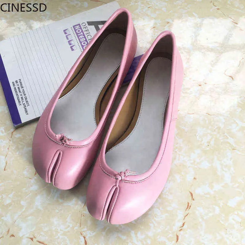 Chaussures habillées femmes orteil fendu en cuir véritable Ninja Tabi plat première couche vache Ballet femme femme dame 220718