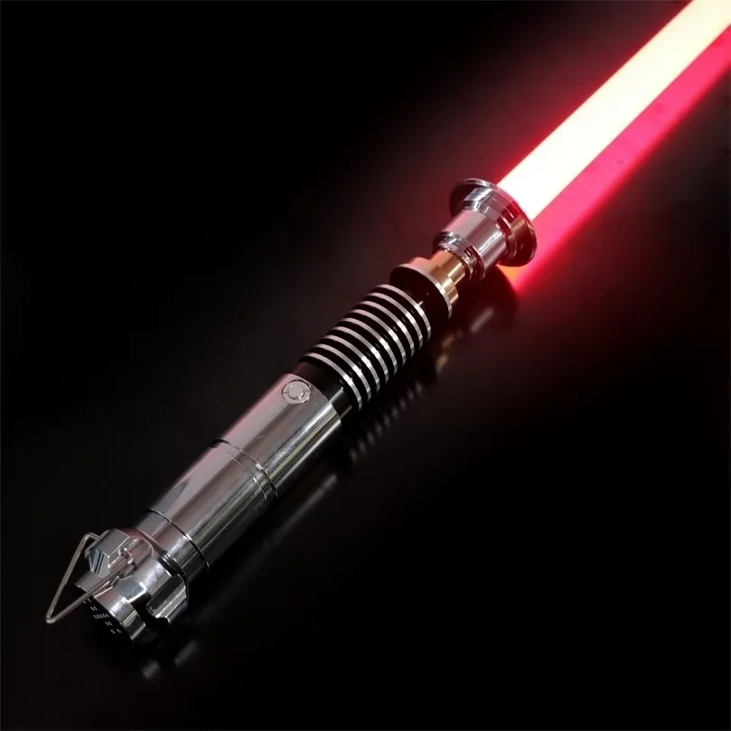 LGT Lightsaber Luke Saber Force Heavy Dueling Light Changement de couleur infini avec plusieurs polices sonores Sensitive Smooth Swing 220808